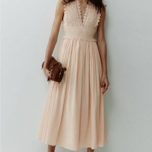 H&M WOMEN Lace Bodice Sleeveless Midi Dress V-Neck Pleated Skirt Light Beige S